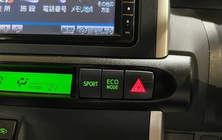 Toyota Wish II, 2009 год, 1 050 000 рублей, 32 фотография