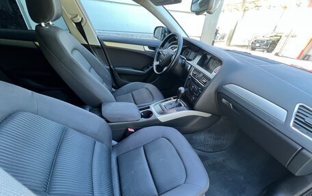 Audi A4, 2011 год, 997 000 рублей, 32 фотография