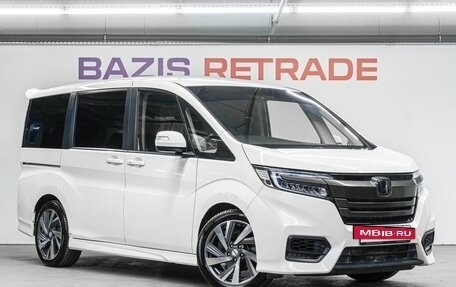 Honda Stepwgn IV, 2019 год, 2 450 000 рублей, 4 фотография