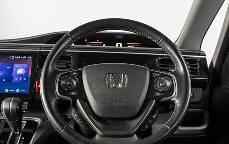 Honda Stepwgn IV, 2019 год, 2 450 000 рублей, 19 фотография