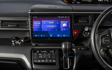 Honda Stepwgn IV, 2019 год, 2 450 000 рублей, 20 фотография