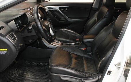 Hyundai Avante, 2011 год, 877 000 рублей, 11 фотография