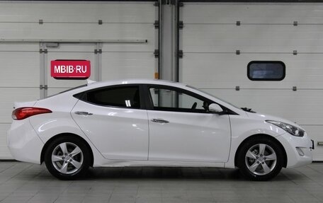 Hyundai Avante, 2011 год, 877 000 рублей, 4 фотография