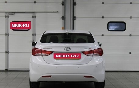 Hyundai Avante, 2011 год, 877 000 рублей, 6 фотография
