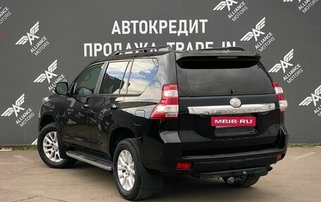 Toyota Land Cruiser Prado 150 рестайлинг 2, 2015 год, 3 505 000 рублей, 5 фотография