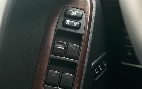 Toyota Land Cruiser Prado 150 рестайлинг 2, 2015 год, 3 505 000 рублей, 22 фотография