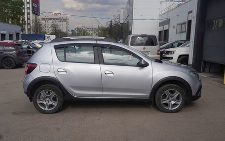 Renault Sandero II рестайлинг, 2021 год, 1 271 000 рублей, 4 фотография