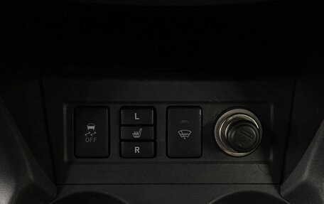 Toyota RAV4, 2011 год, 1 349 999 рублей, 16 фотография