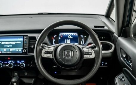 Honda Fit, 2020 год, 1 320 000 рублей, 10 фотография