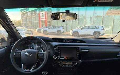 Toyota Hilux VIII, 2025 год, 7 950 000 рублей, 10 фотография