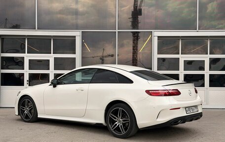 Mercedes-Benz E-Класс, 2018 год, 3 700 000 рублей, 2 фотография