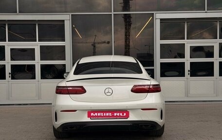 Mercedes-Benz E-Класс, 2018 год, 3 700 000 рублей, 3 фотография