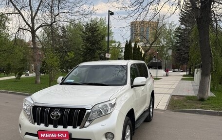 Toyota Land Cruiser Prado 150 рестайлинг 2, 2015 год, 3 500 000 рублей, 1 фотография