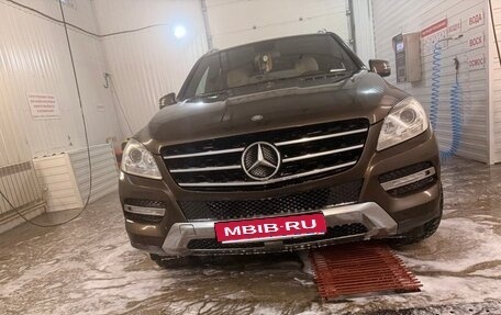 Mercedes-Benz M-Класс, 2012 год, 2 500 000 рублей, 1 фотография