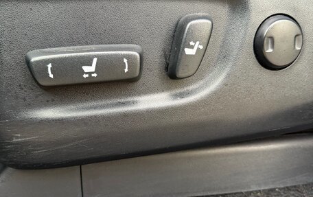 Toyota Land Cruiser Prado 150 рестайлинг 2, 2015 год, 3 500 000 рублей, 10 фотография
