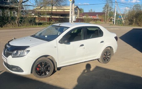 Renault Logan II, 2014 год, 550 000 рублей, 11 фотография