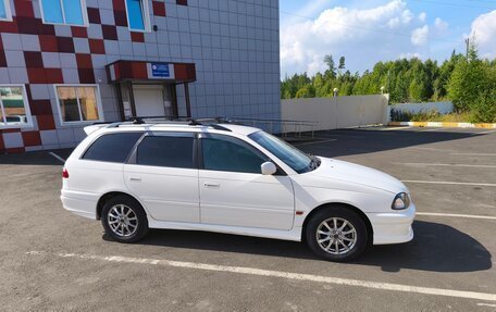 Toyota Caldina, 1999 год, 590 000 рублей, 2 фотография