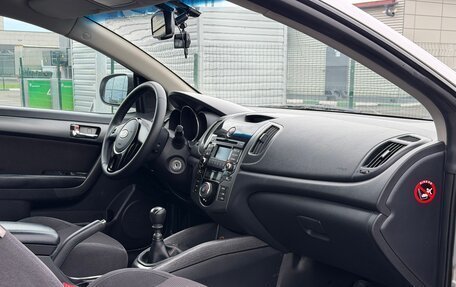 KIA Cerato III, 2013 год, 910 000 рублей, 4 фотография
