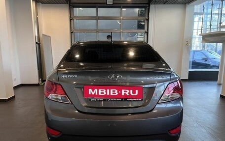 Hyundai Solaris II рестайлинг, 2014 год, 800 000 рублей, 4 фотография