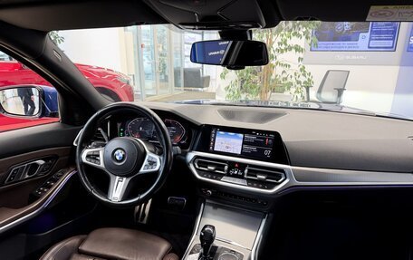 BMW 3 серия, 2020 год, 3 200 000 рублей, 22 фотография