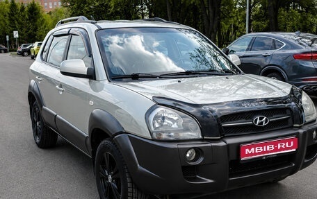 Hyundai Tucson III, 2006 год, 888 888 рублей, 1 фотография