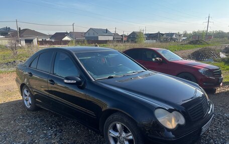 Mercedes-Benz C-Класс, 2003 год, 600 000 рублей, 4 фотография