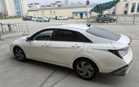 Hyundai Elantra, 2023 год, 1 750 000 рублей, 3 фотография