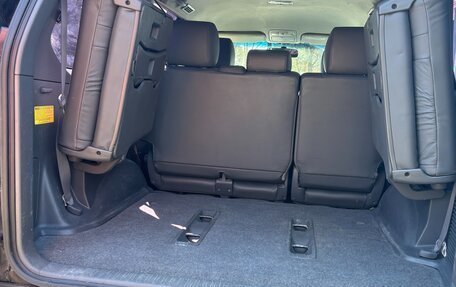Toyota Land Cruiser Prado 120 рестайлинг, 2007 год, 2 700 000 рублей, 9 фотография