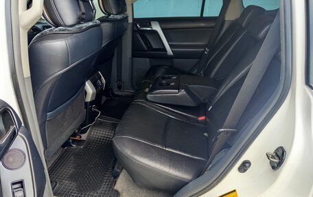 Toyota Land Cruiser Prado 150 рестайлинг 2, 2009 год, 2 650 000 рублей, 30 фотография