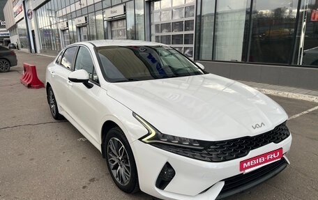 KIA K5, 2021 год, 1 550 000 рублей, 2 фотография