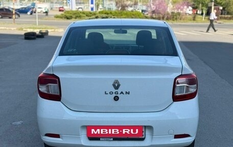 Renault Logan II, 2017 год, 580 000 рублей, 7 фотография