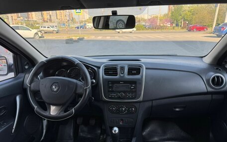 Renault Logan II, 2017 год, 580 000 рублей, 15 фотография