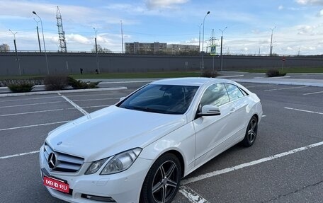 Mercedes-Benz E-Класс, 2013 год, 1 345 000 рублей, 3 фотография