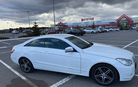 Mercedes-Benz E-Класс, 2013 год, 1 345 000 рублей, 12 фотография