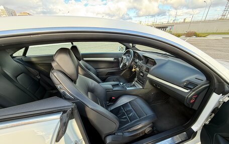 Mercedes-Benz E-Класс, 2013 год, 1 345 000 рублей, 23 фотография
