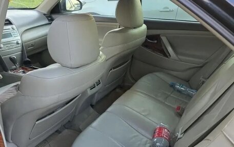 Toyota Camry, 2010 год, 820 000 рублей, 4 фотография