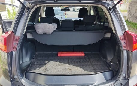 Toyota RAV4, 2013 год, 2 050 000 рублей, 6 фотография