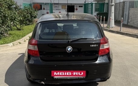 BMW 1 серия, 2006 год, 690 000 рублей, 8 фотография