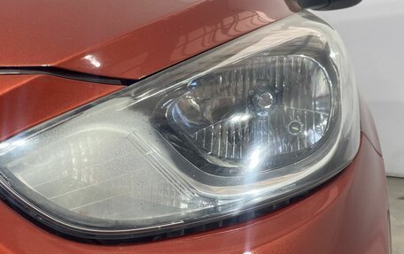 Hyundai Solaris II рестайлинг, 2012 год, 644 000 рублей, 16 фотография