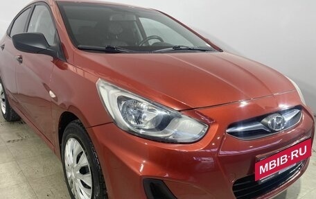 Hyundai Solaris II рестайлинг, 2012 год, 644 000 рублей, 18 фотография