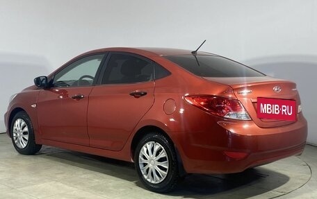 Hyundai Solaris II рестайлинг, 2012 год, 644 000 рублей, 13 фотография