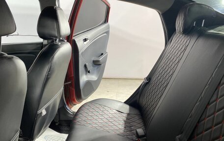 Hyundai Solaris II рестайлинг, 2012 год, 644 000 рублей, 24 фотография