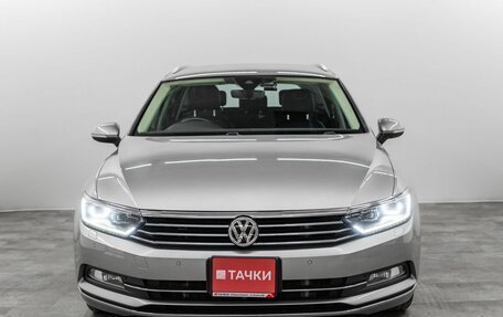 Volkswagen Passat B8 рестайлинг, 2016 год, 1 670 000 рублей, 3 фотография