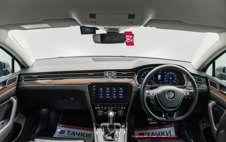 Volkswagen Passat B8 рестайлинг, 2016 год, 1 670 000 рублей, 9 фотография