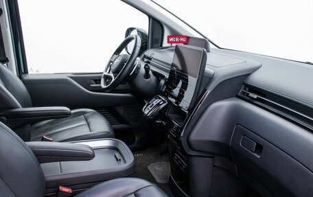 Hyundai Staria, 2021 год, 5 530 000 рублей, 8 фотография