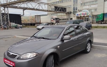 Daewoo Gentra II, 2014 год, 650 000 рублей, 2 фотография