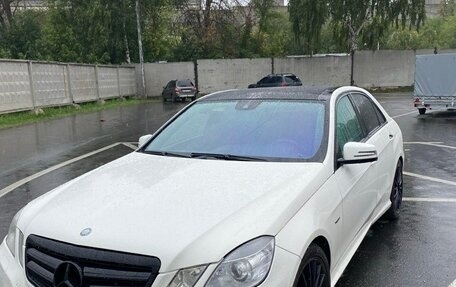 Mercedes-Benz E-Класс, 2011 год, 1 799 000 рублей, 5 фотография