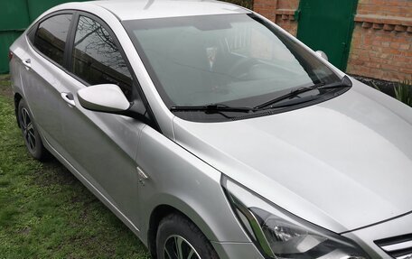Hyundai Solaris II рестайлинг, 2014 год, 955 000 рублей, 2 фотография