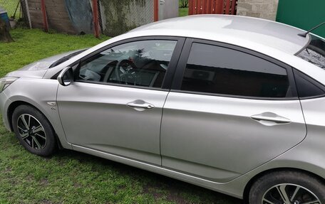 Hyundai Solaris II рестайлинг, 2014 год, 955 000 рублей, 4 фотография