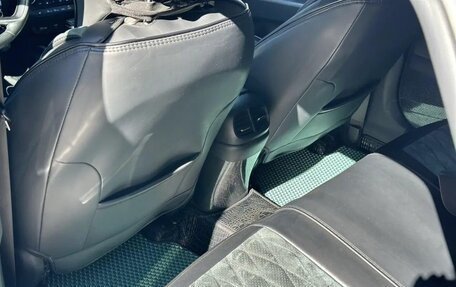 Hyundai Elantra, 2022 год, 1 800 000 рублей, 10 фотография